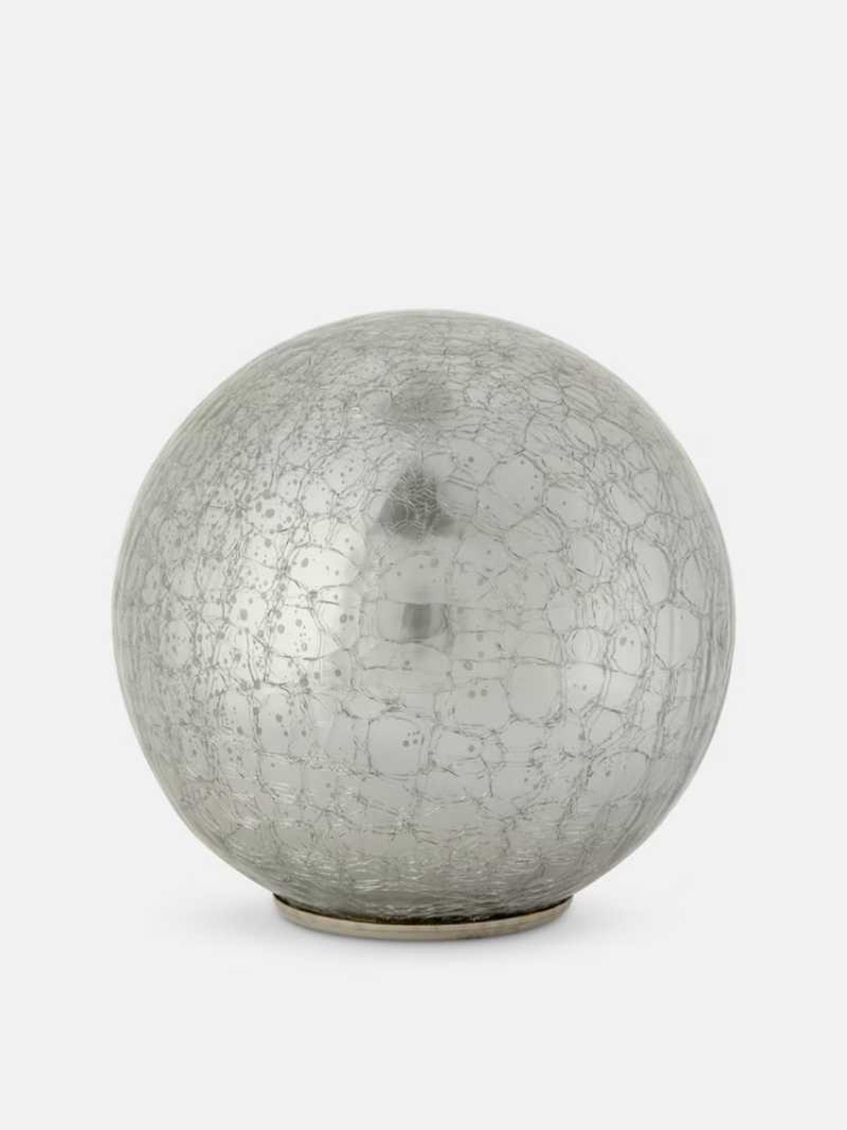 Bola de cristal luminosa.