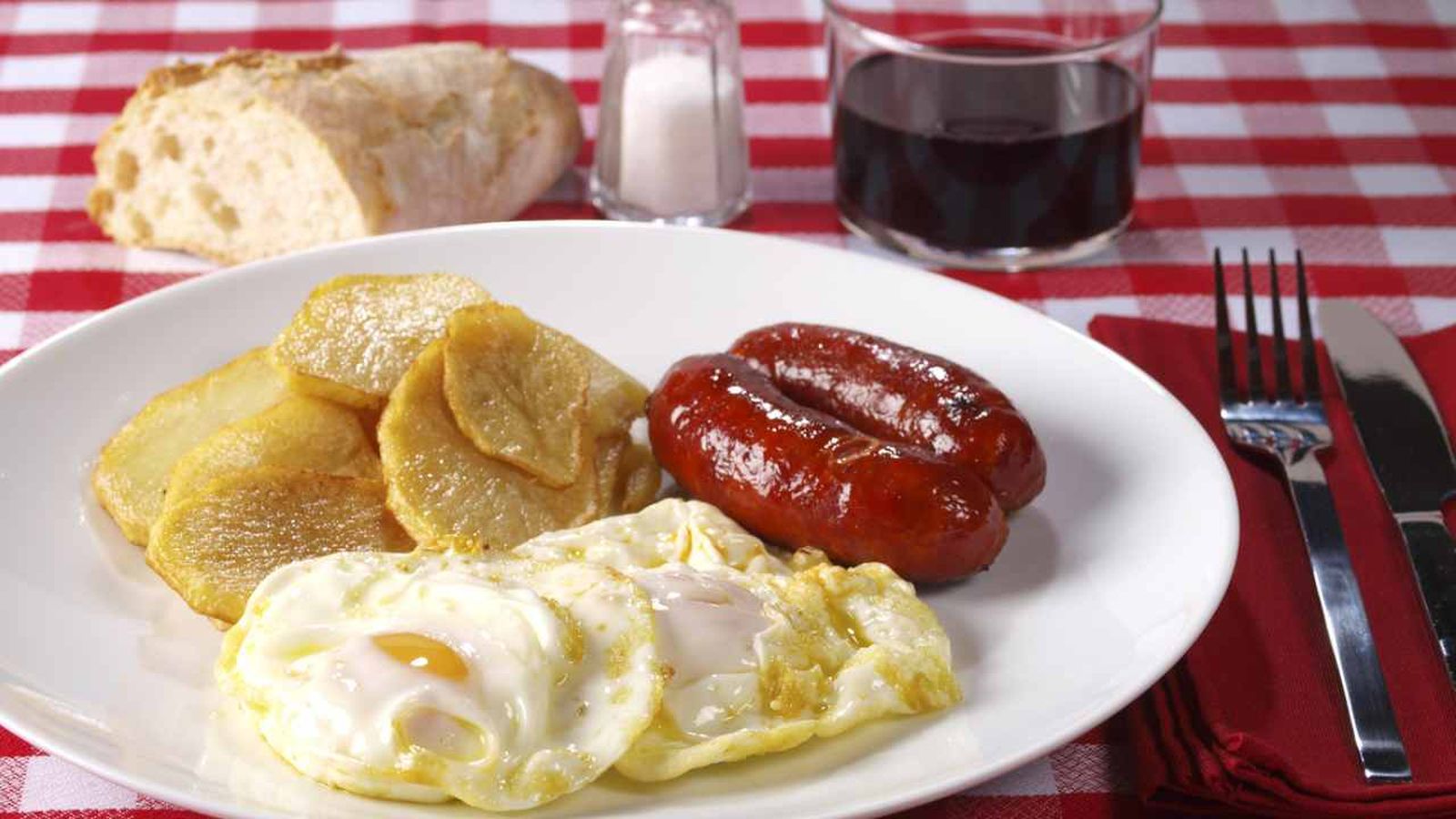 El sábado vuelve la fiesta que ningún médico recomendaría, pero un día es un día.