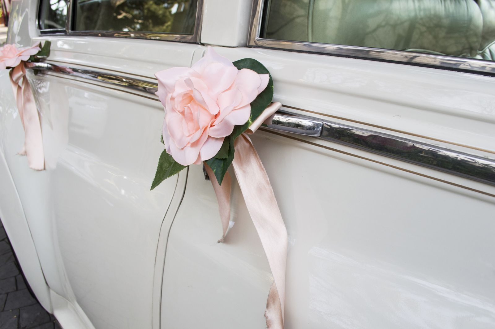 Cómo decorar el coche para una boda   3