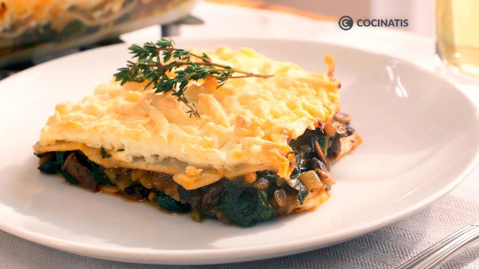 Plato de lasaña de verduras