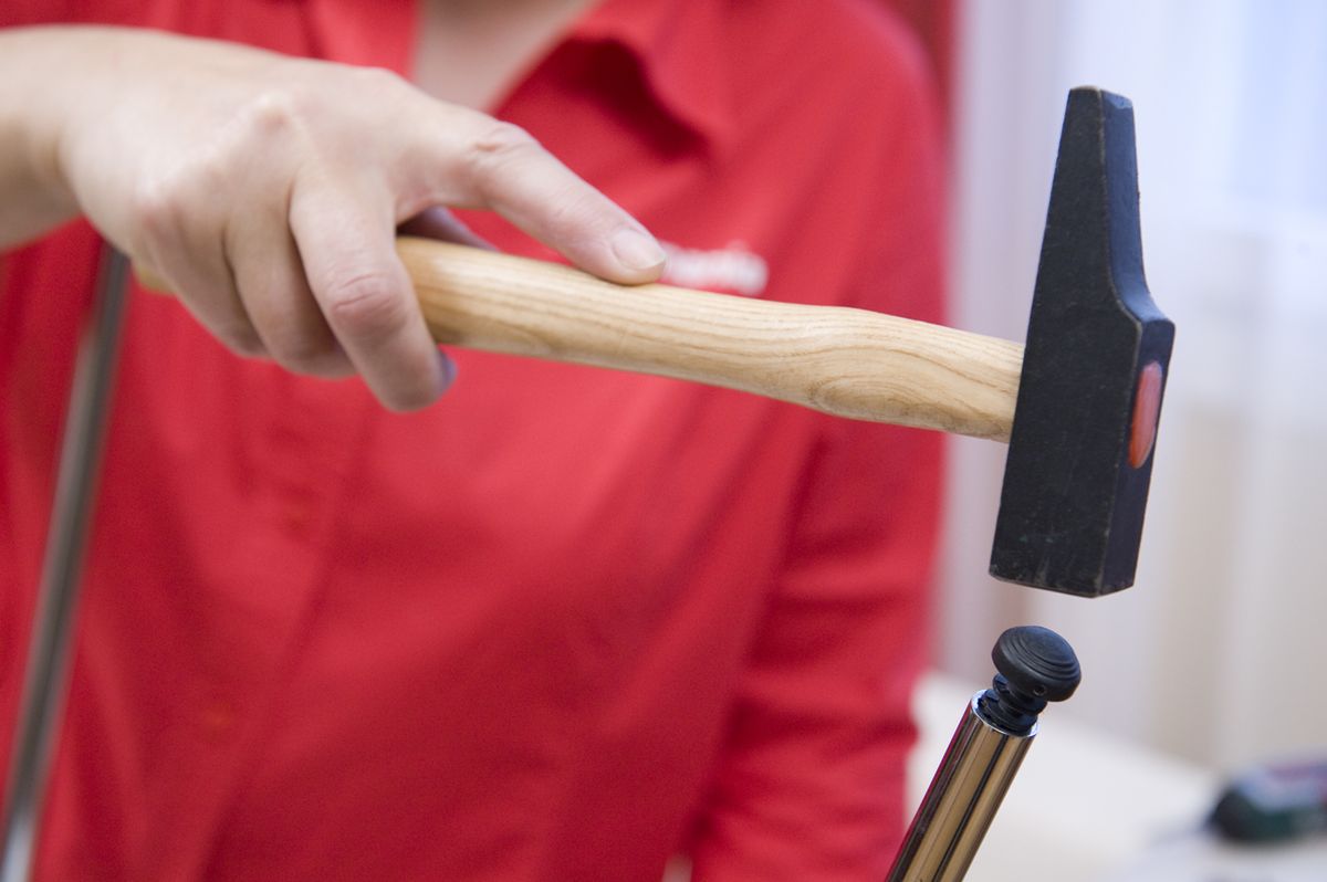 brico 0574 1 tipos protectores patas muebles paso 8