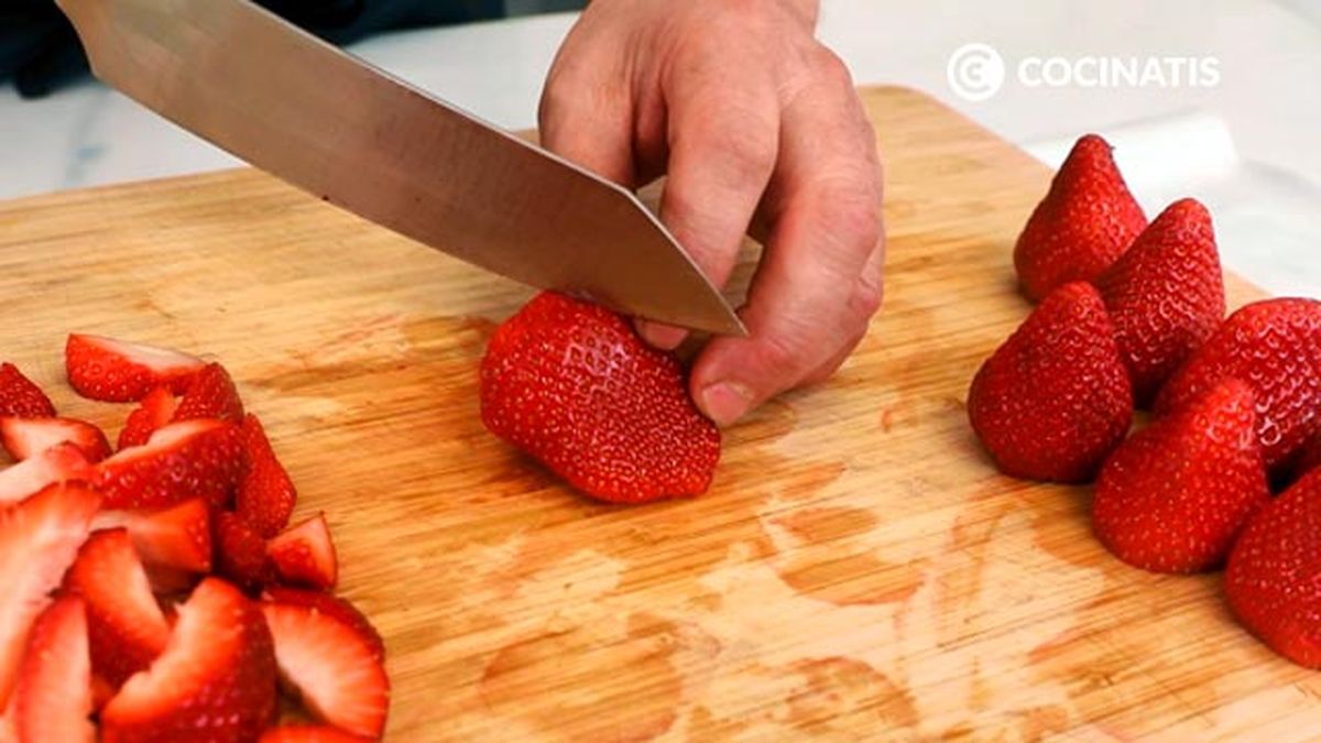 Receta de gazpacho de fresas  paso 3