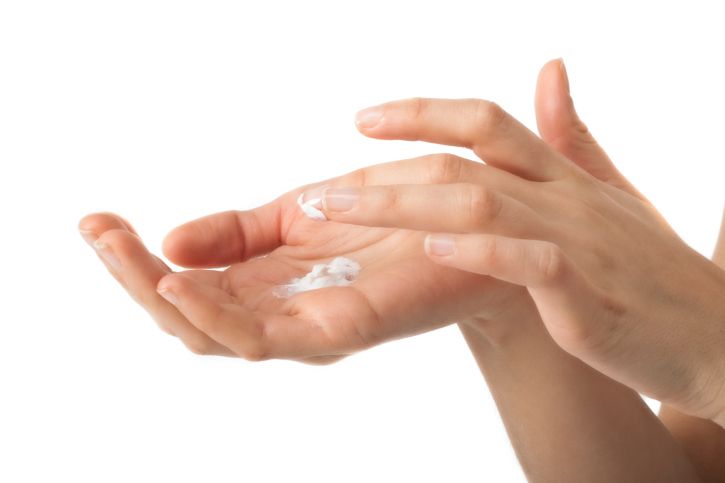 Crema exfoliante de manzanilla para manos