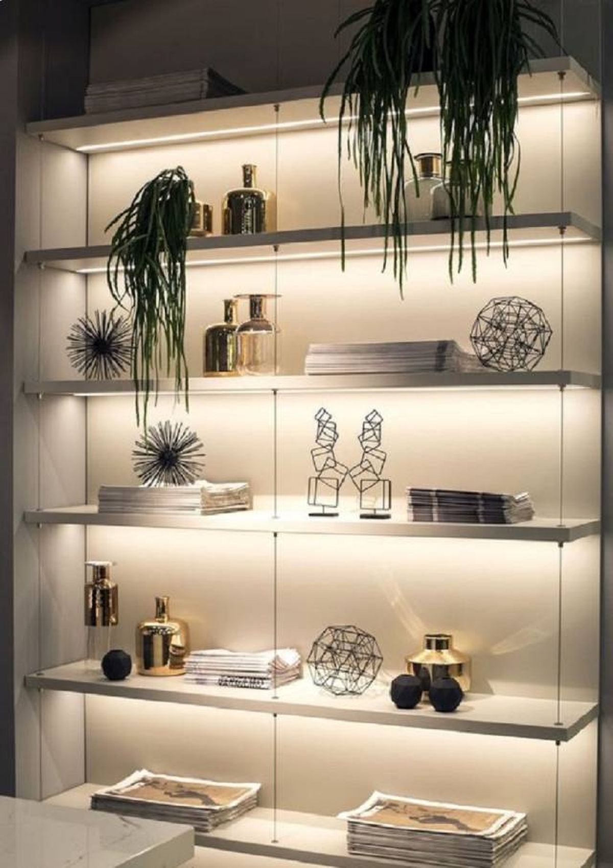 Cómo decorar estanterías con estilo 12