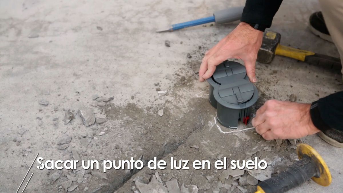 Cómo sacar un punto de luz en el suelo paso 3