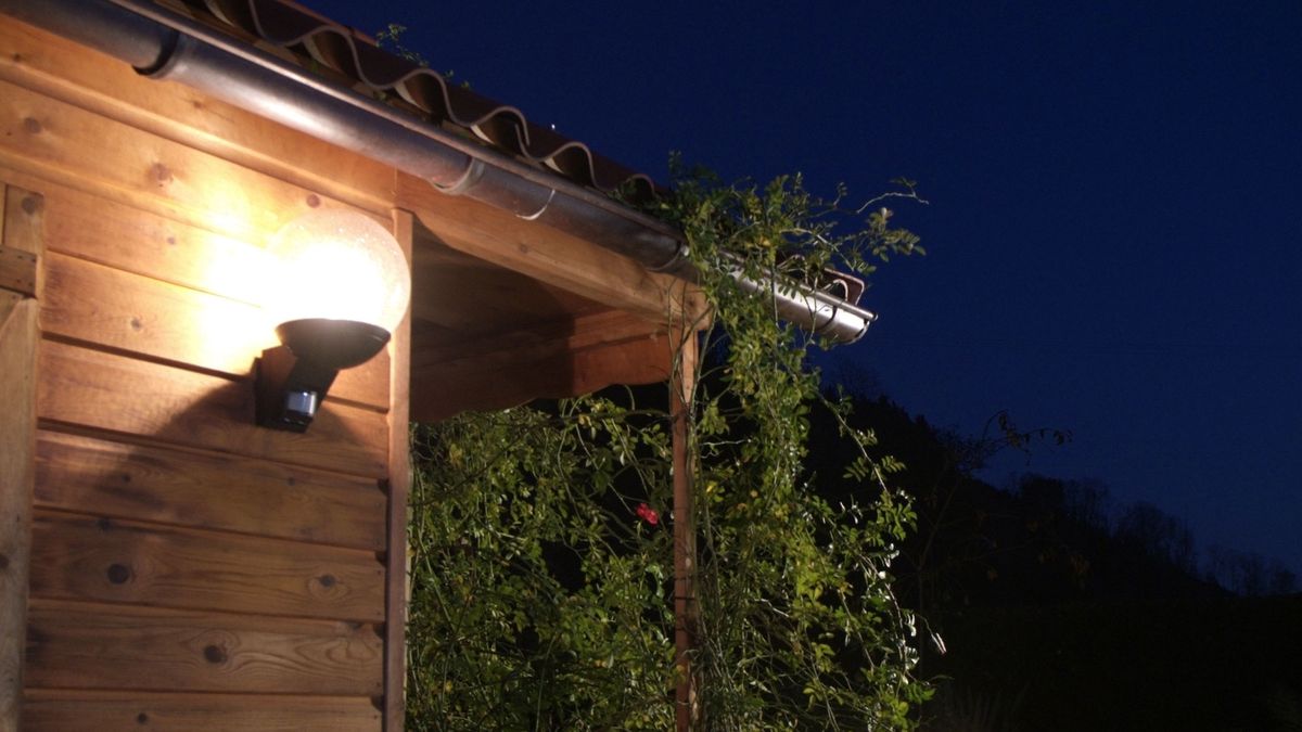 briconsejo2_0436 luz automatica exterior paso 8