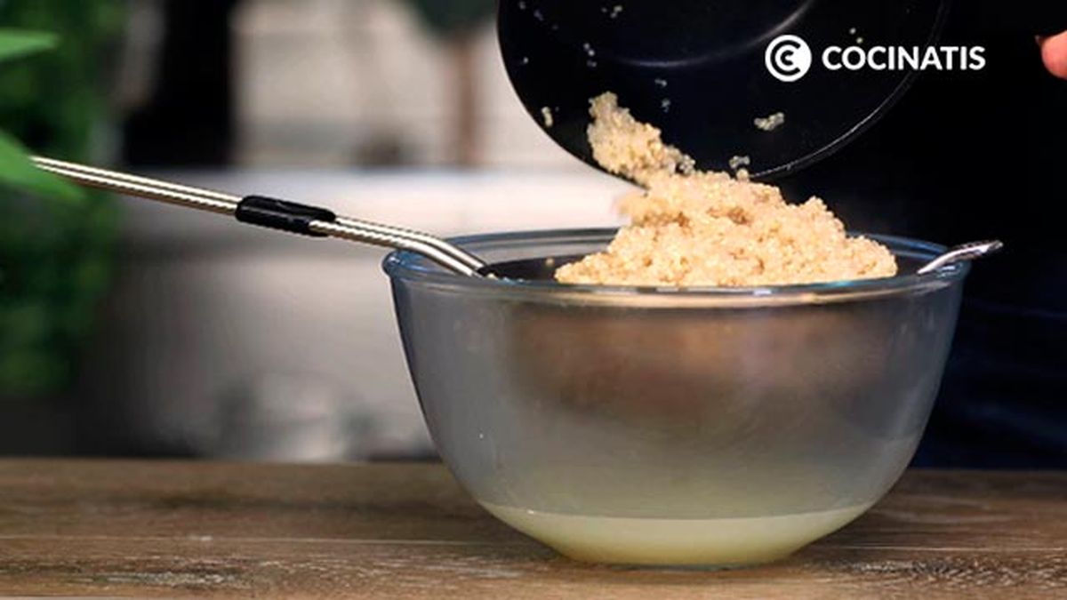 Receta de ensalada de quinoa y gambas  paso 2