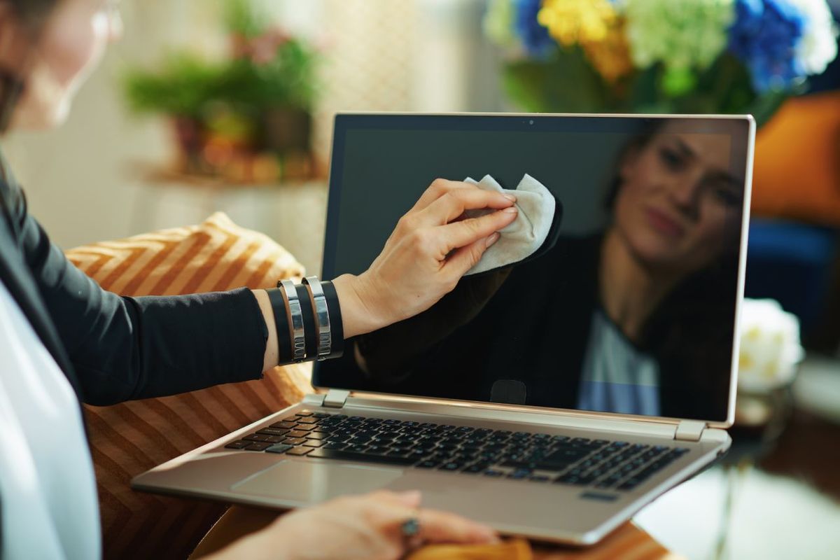 La solución más efectiva y segura para pantallas electrónicas