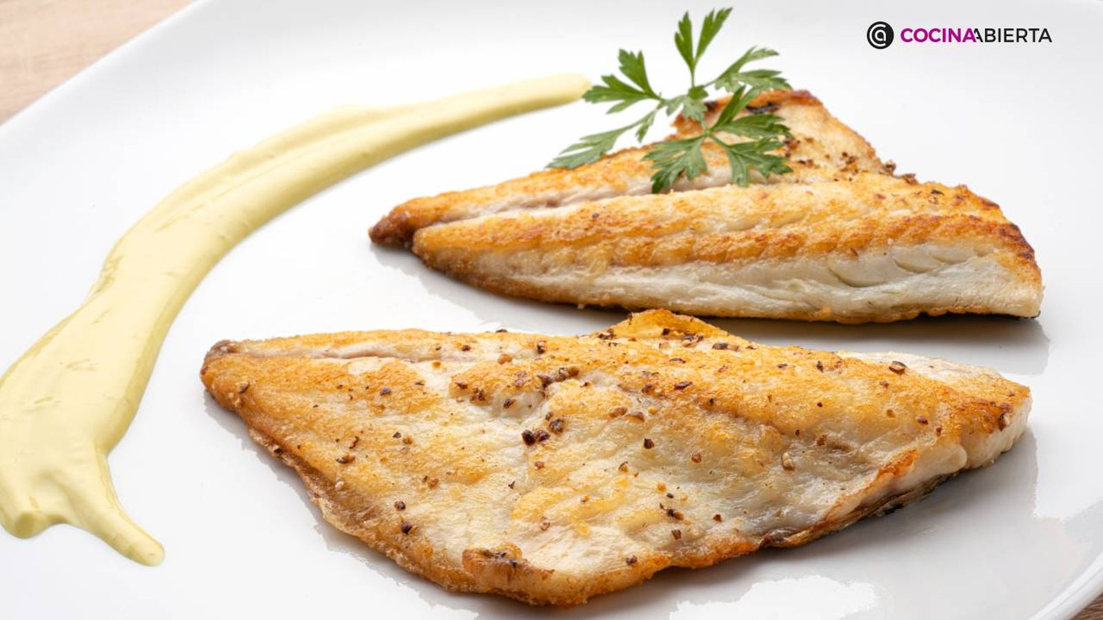 dorada plancha mayonesa aguacate