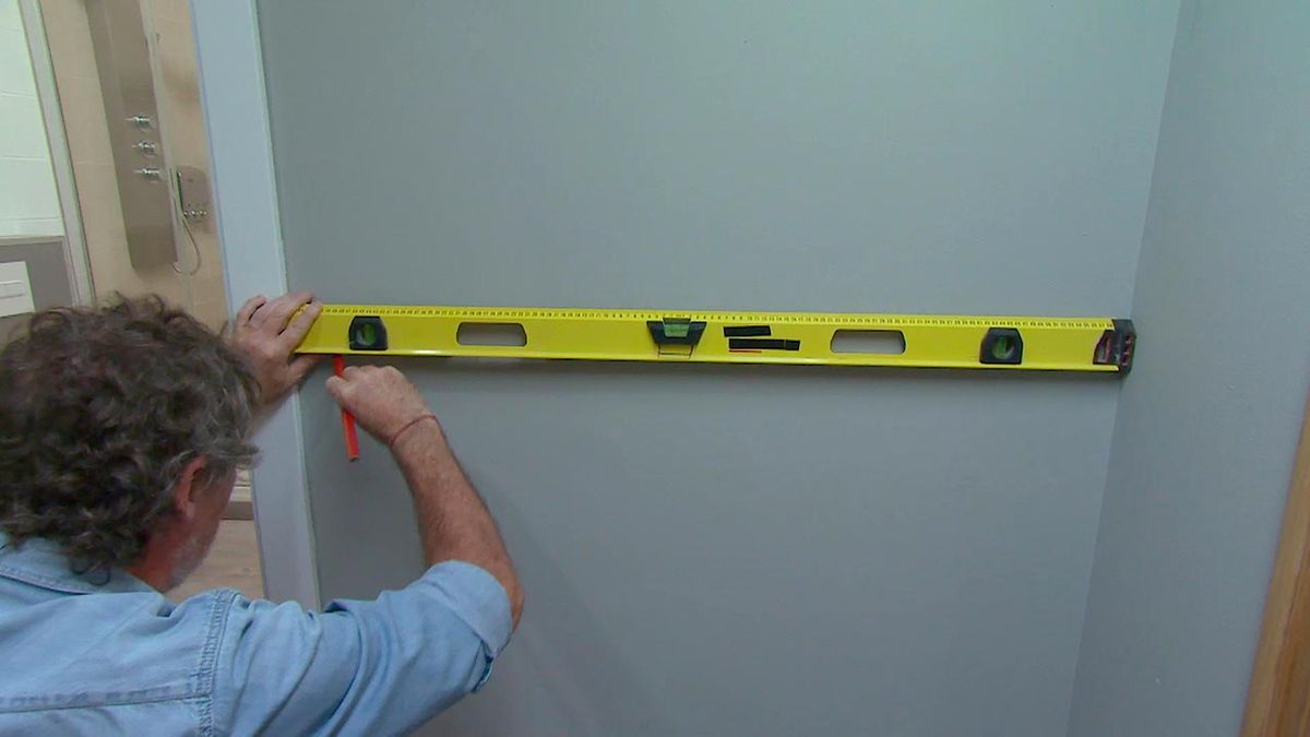 Como colocar un friso de vinilo paso 2