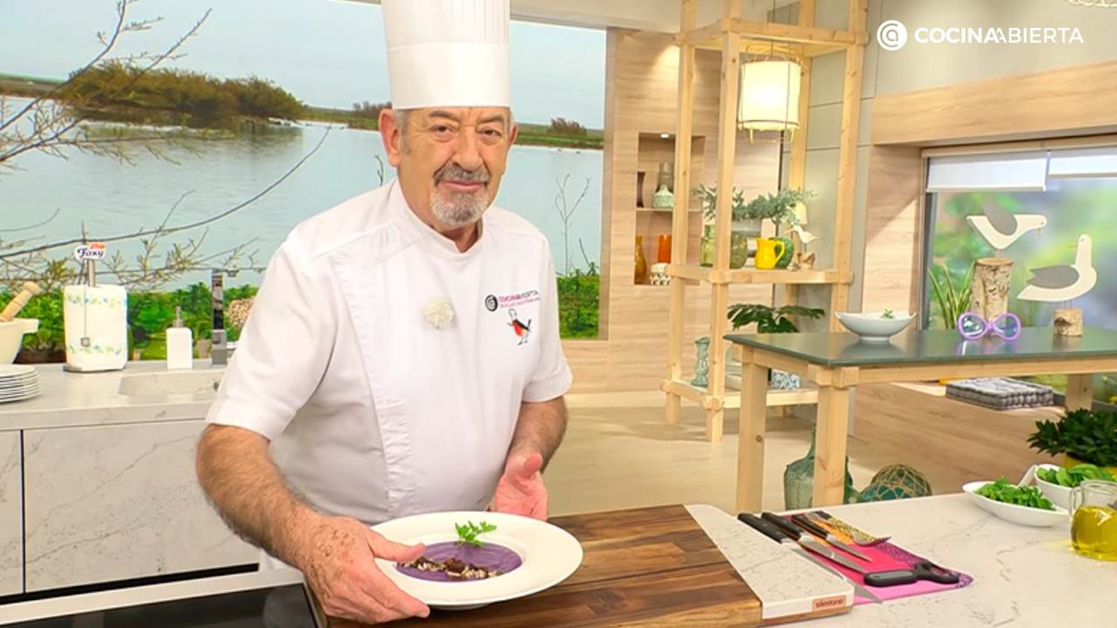 Karlos Arguiñano lleva más de 30 años en la televisión