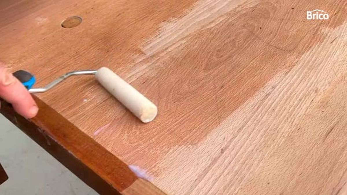 Como arreglar una mesa o banco de trabajo paso 15