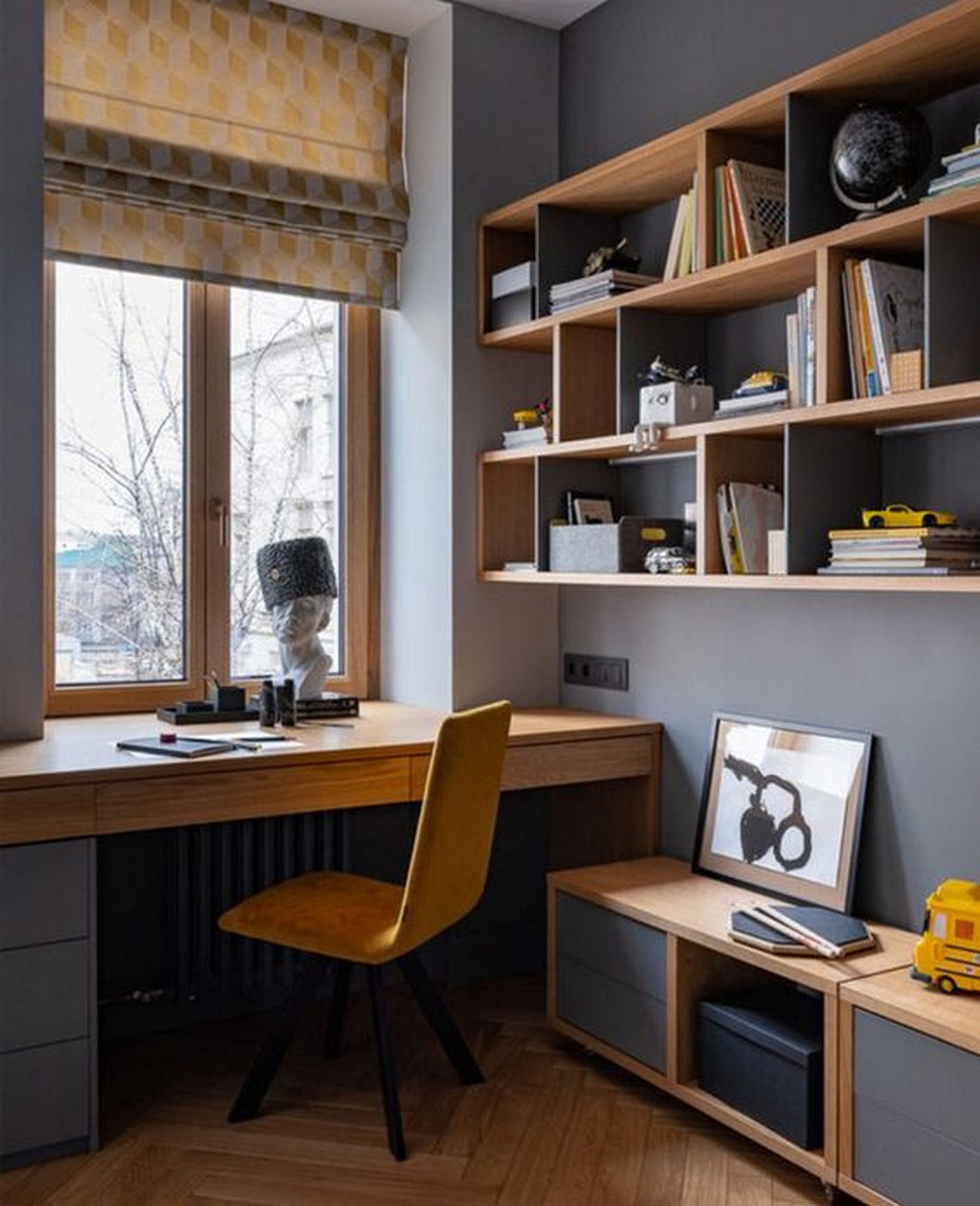 estudio gris marengo amarillo