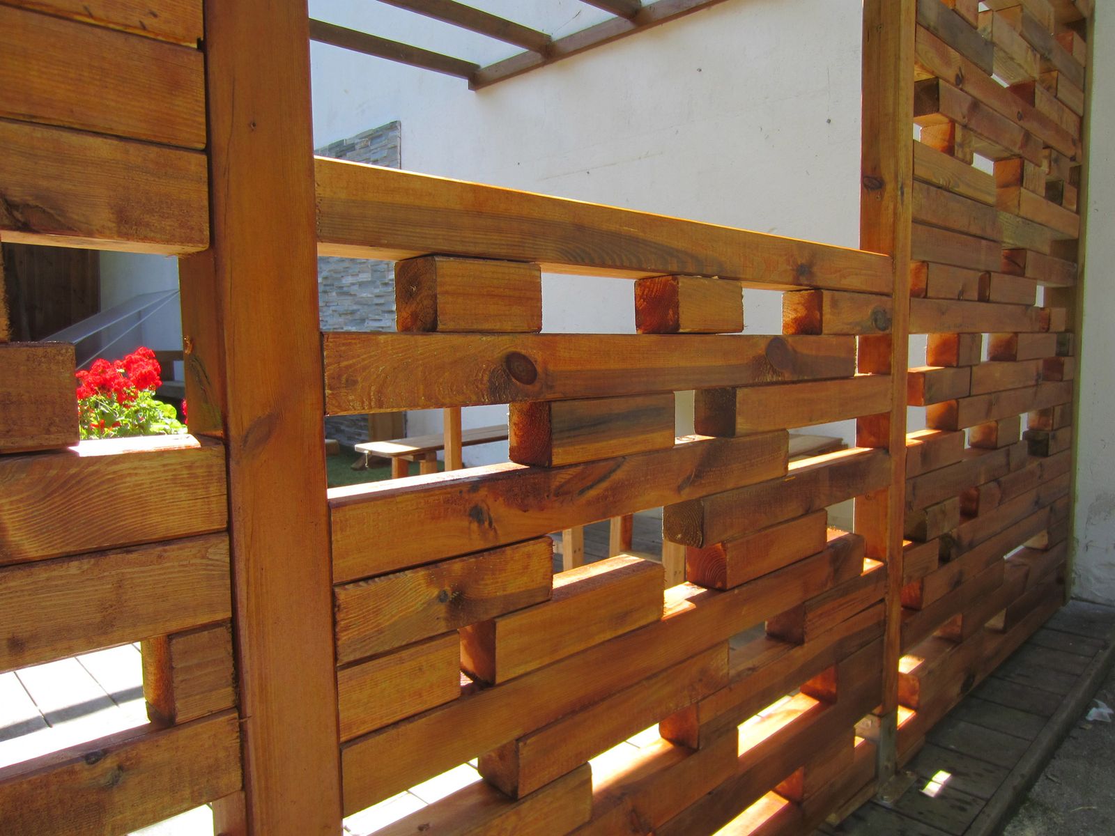 Murete de madera paso 12
