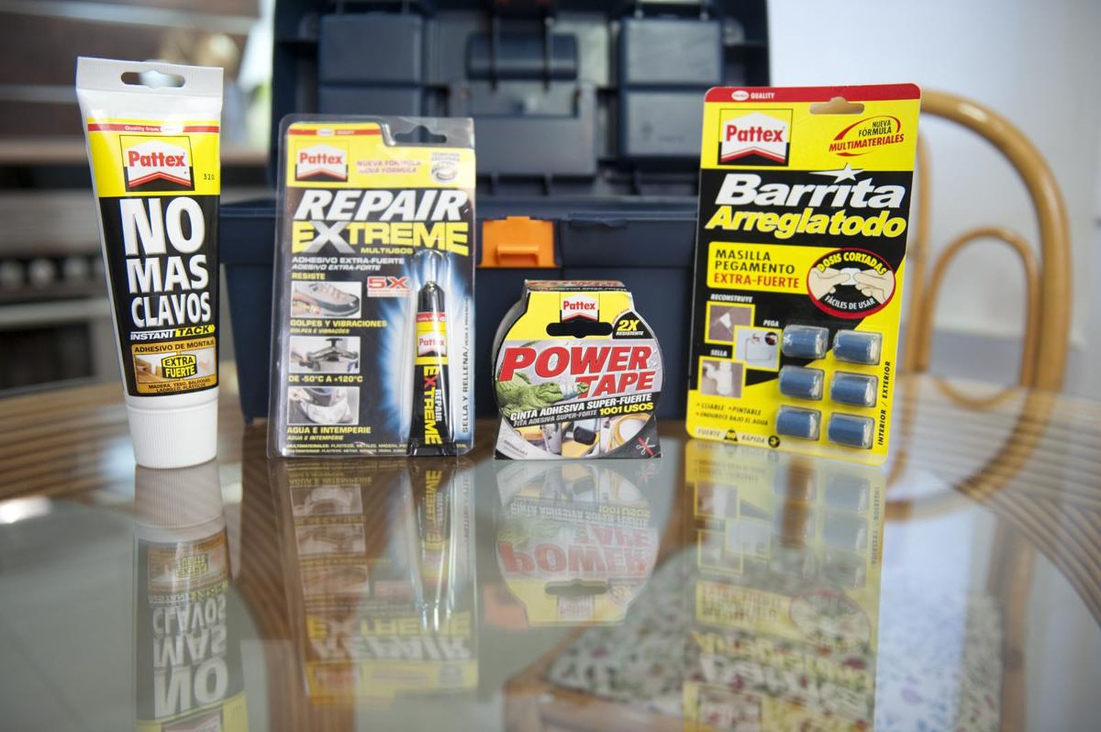 brico 0573 1 Adhesivos basicos maletin bricolaje xl