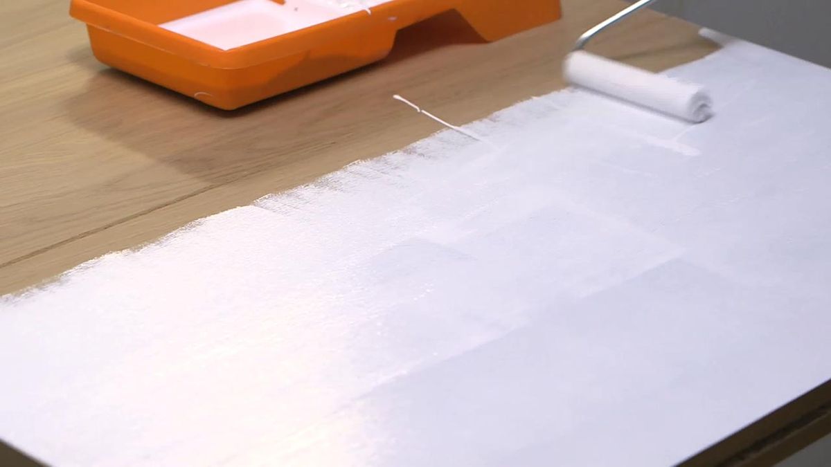 Como convertir una puerta abatible en una puerta corredera paso 6