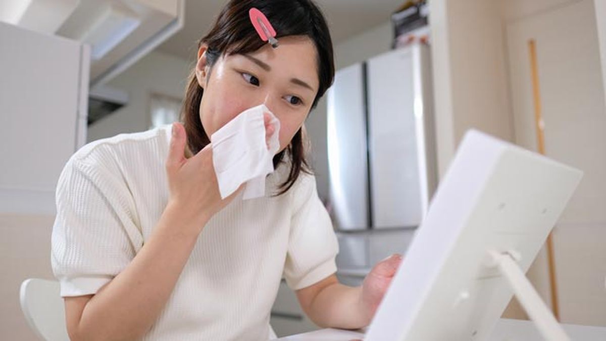 tipos de limpiadores faciales desmaquillantes