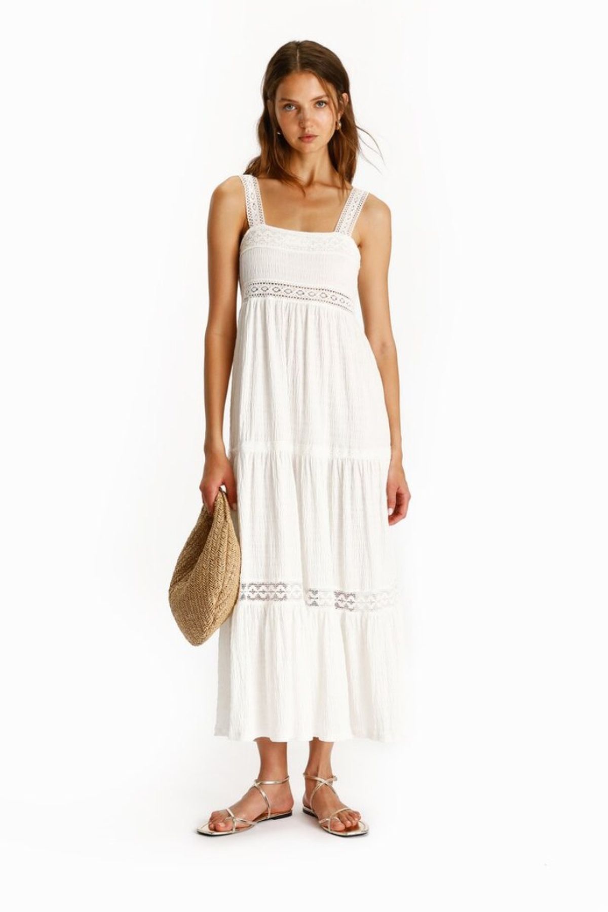 Vestido puntilla tirante