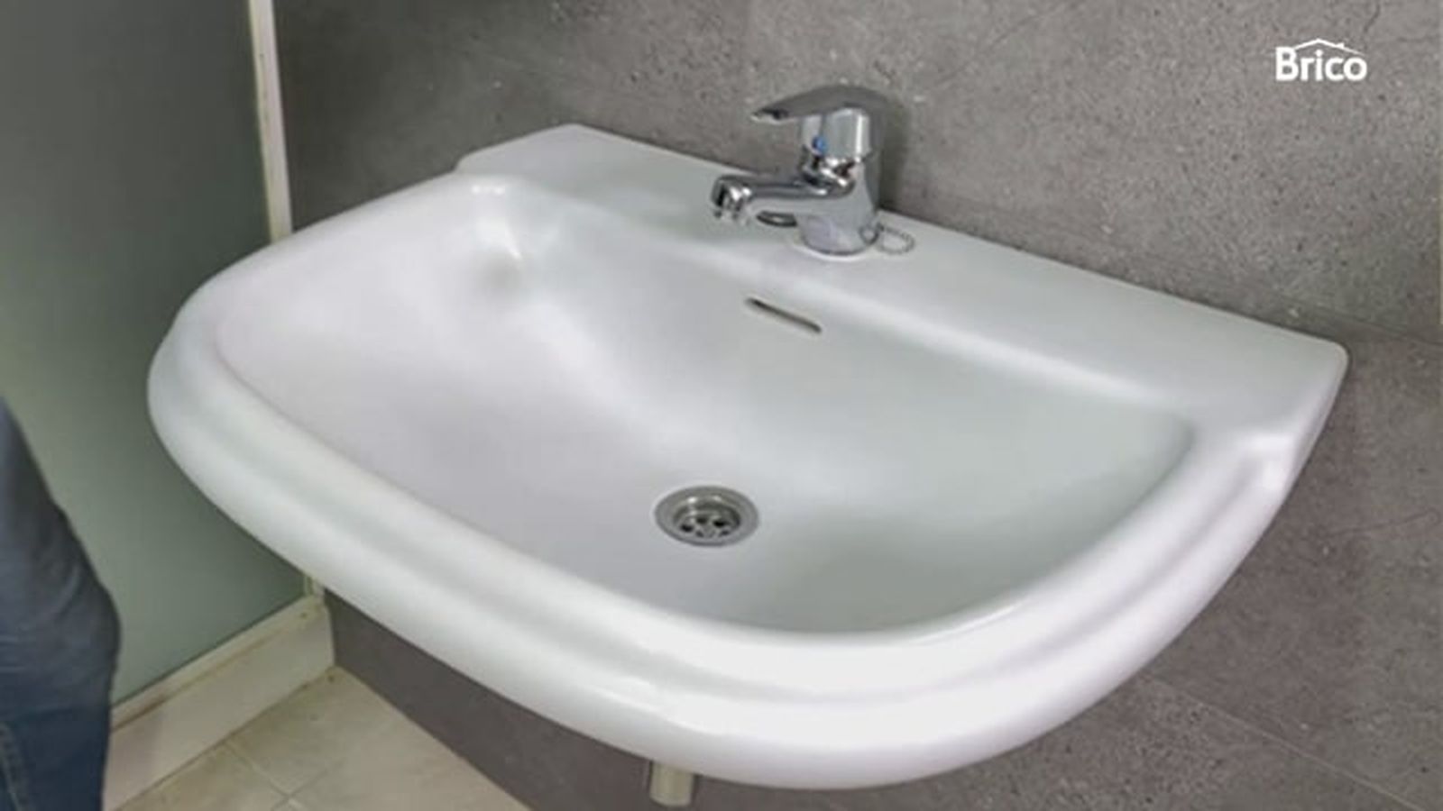 como pintar lavabo paso11