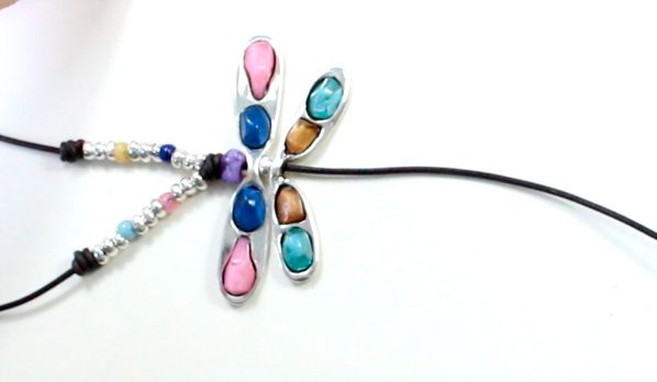 como hacer collar libelula paso6