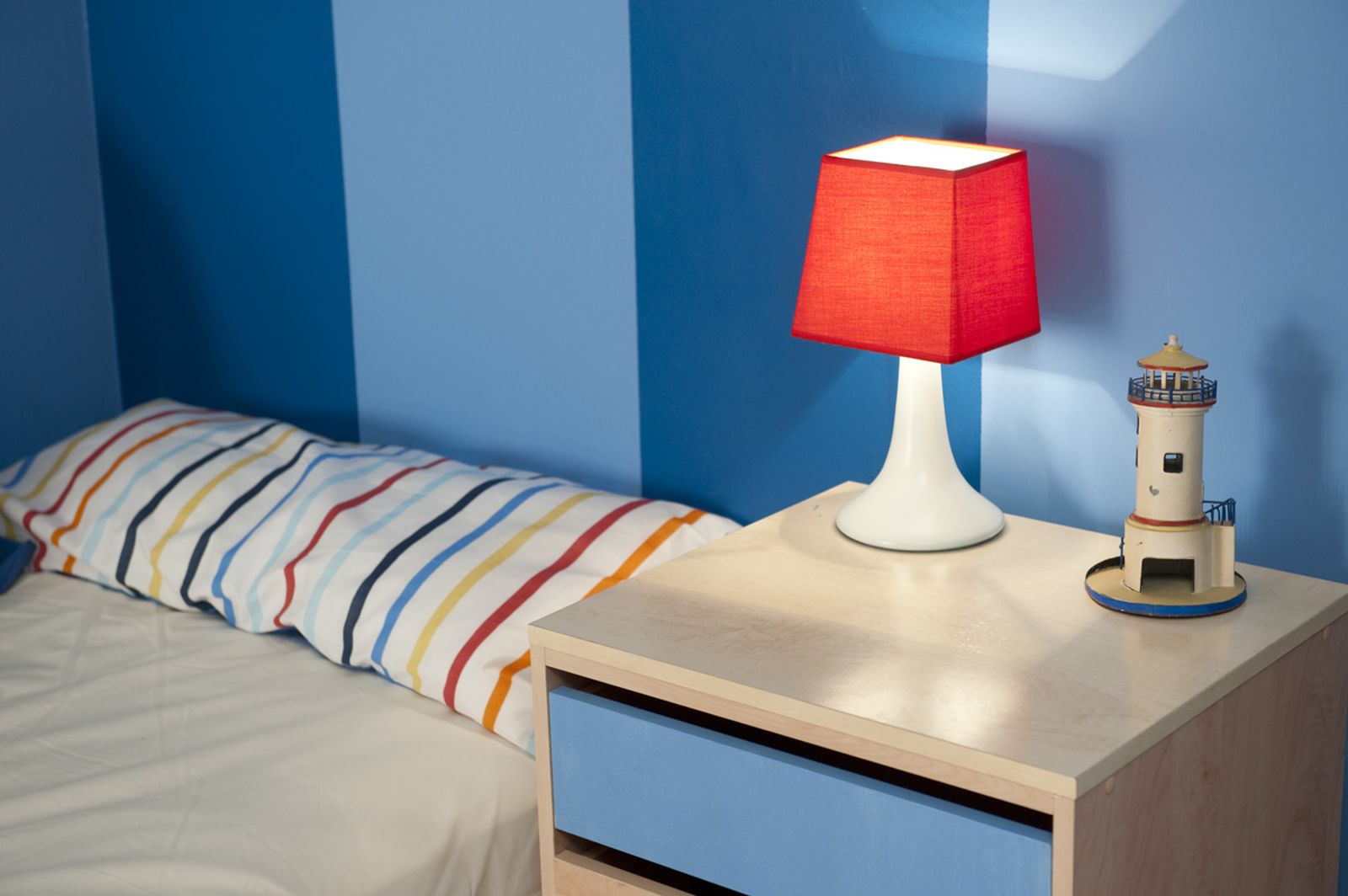 brico 0600 2 reparar pie lampara xl