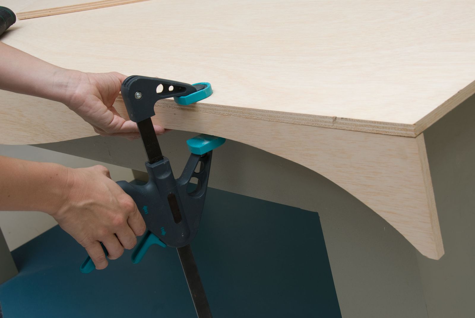 Crear mesa de comedor paso 5