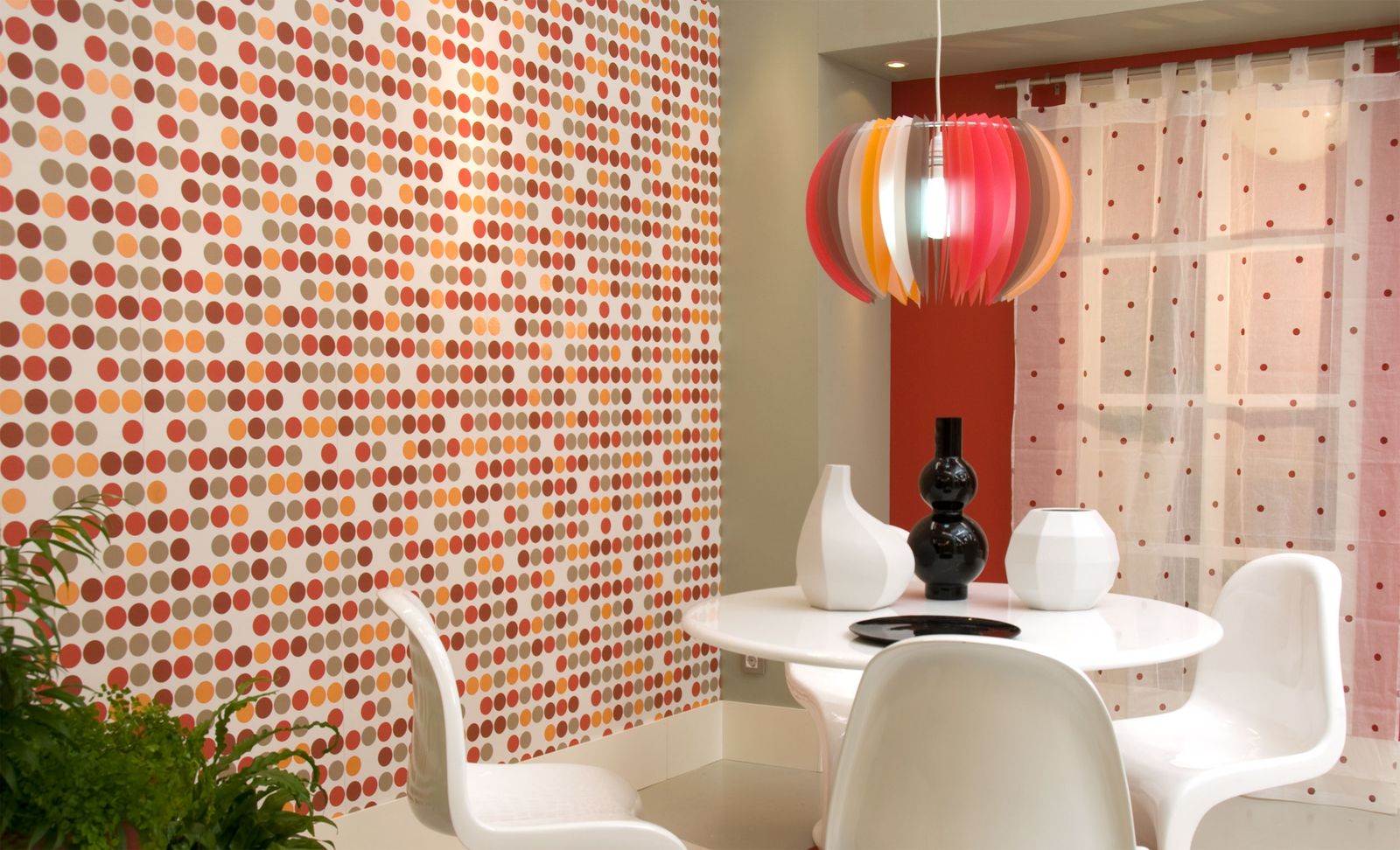 Cómo empapelar la pared