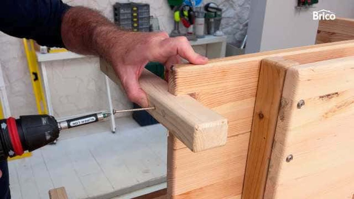 bricomania 59 mesa auxiliar sofa paso 15