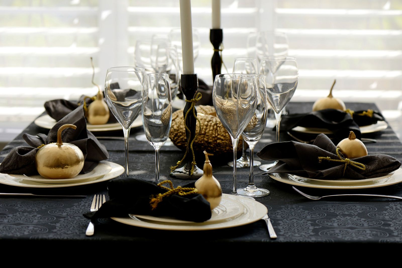 Decoración navideña en color negro 3