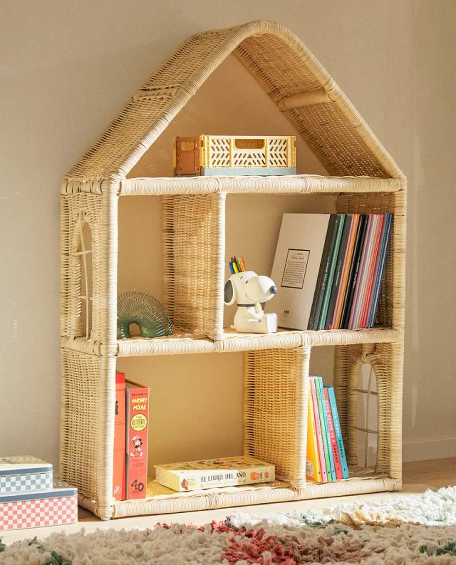 estanteria casita zara home