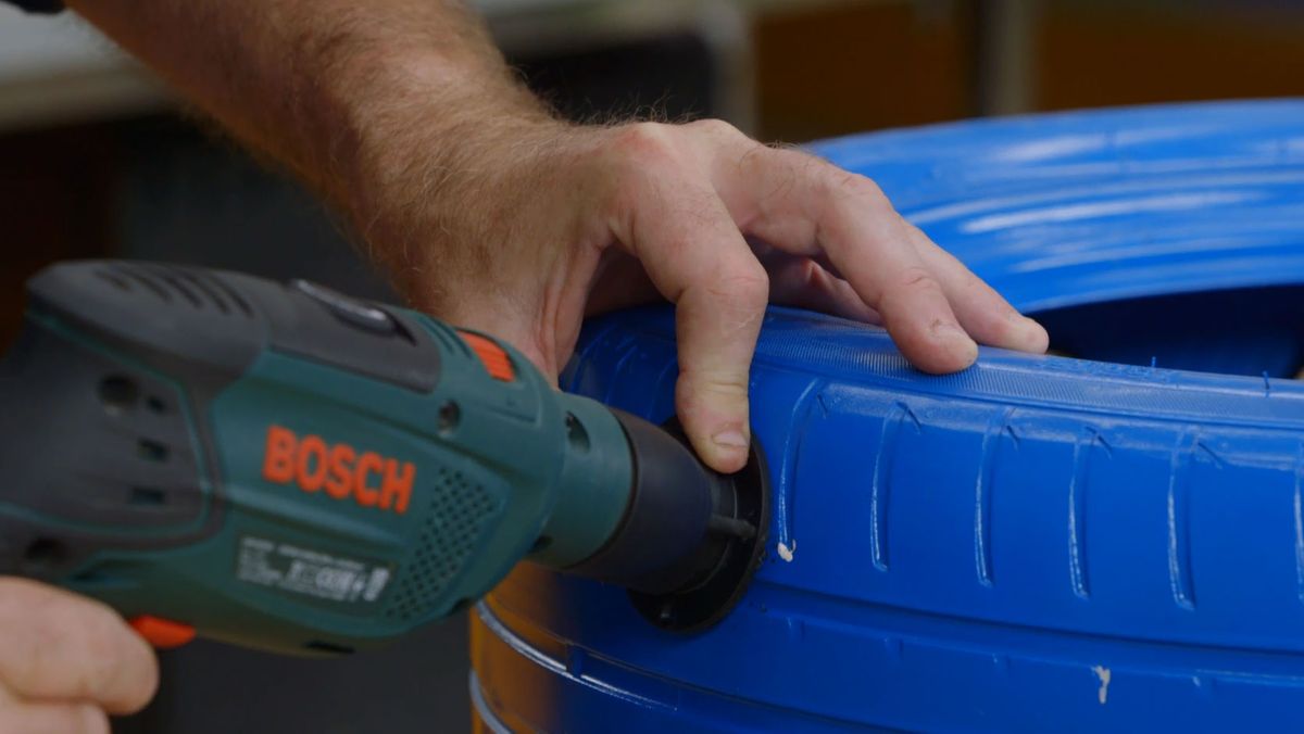 Cómo hacer un paragüero con un neumático paso 7