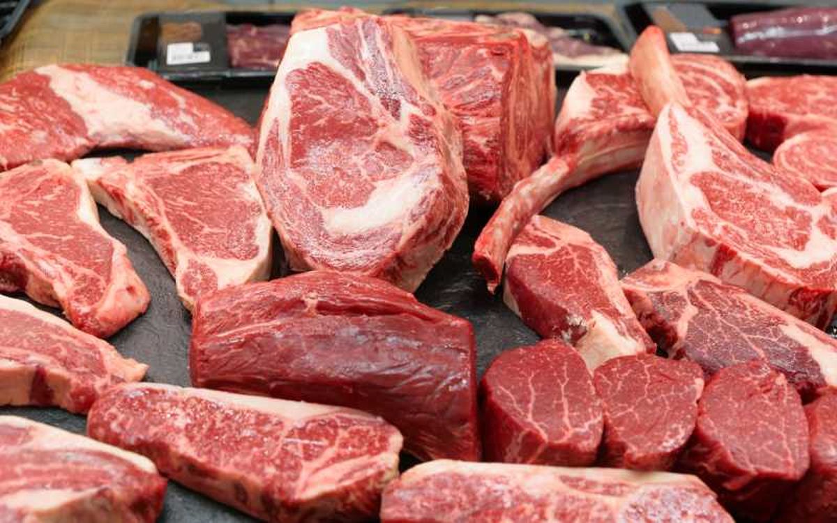 Con los diferentes cortes o piezas puedes hacer guisos y caldos