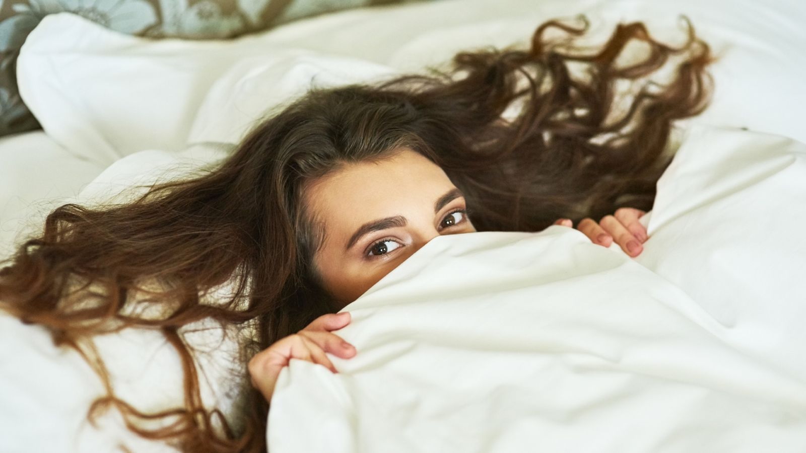 Por la noche tu cabello se encrespa y pierde hidratación