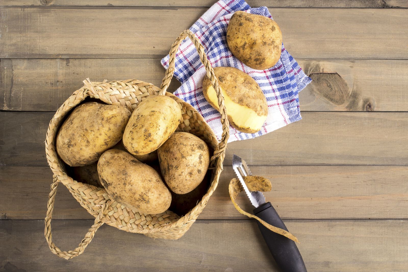Cómo cultivar patatas en macetas