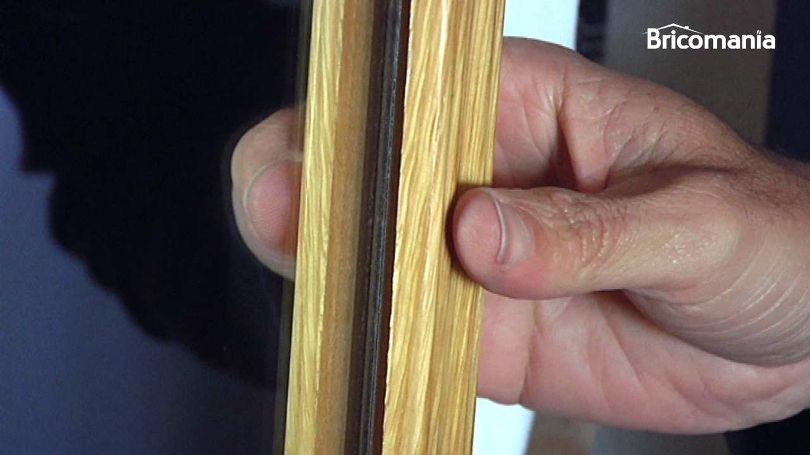 Perfil tirador de madera