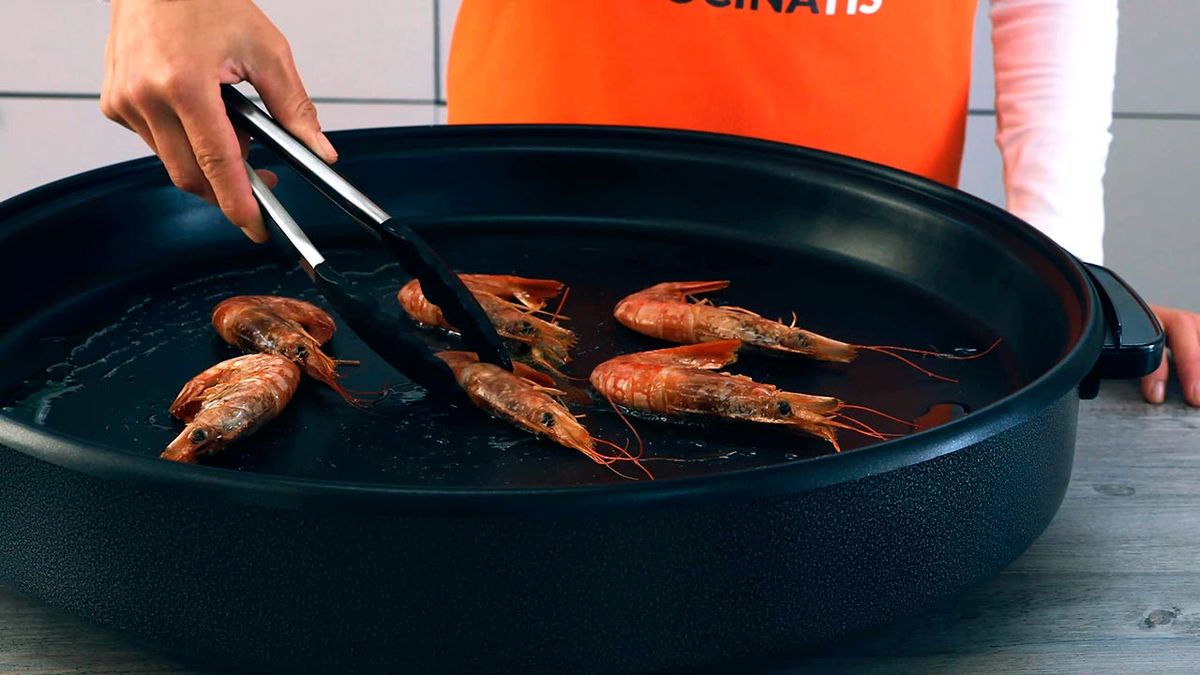 Receta de paella de marisco  paso 3