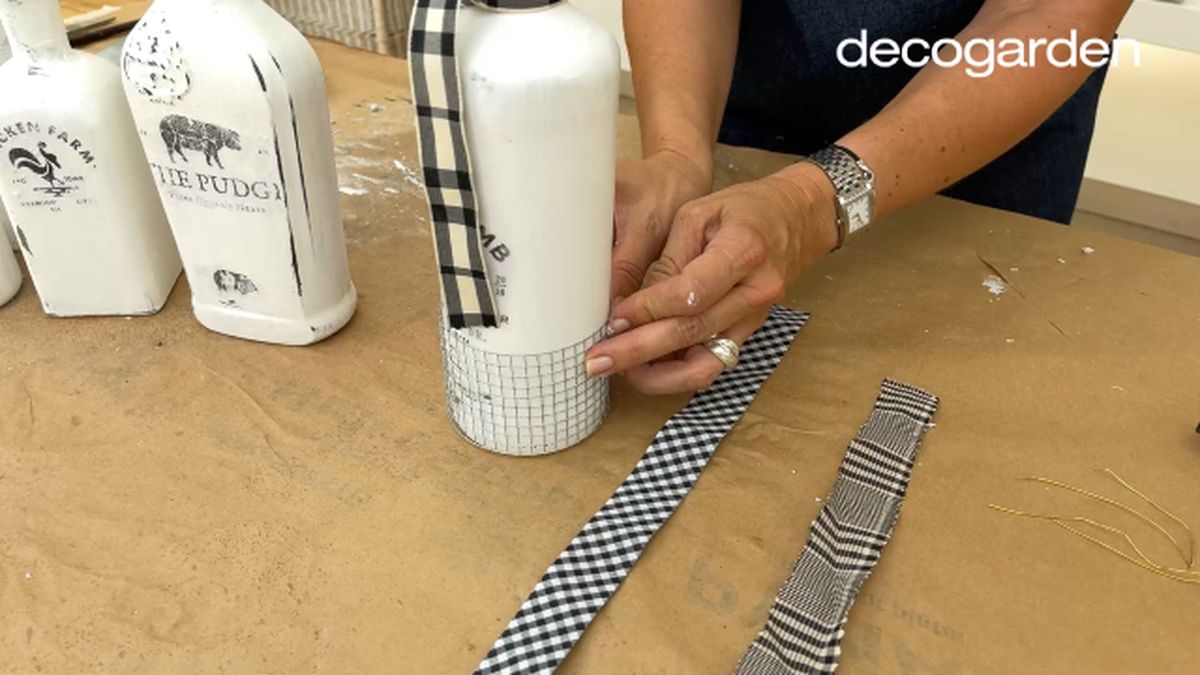 decorar botellas cristal paso 10