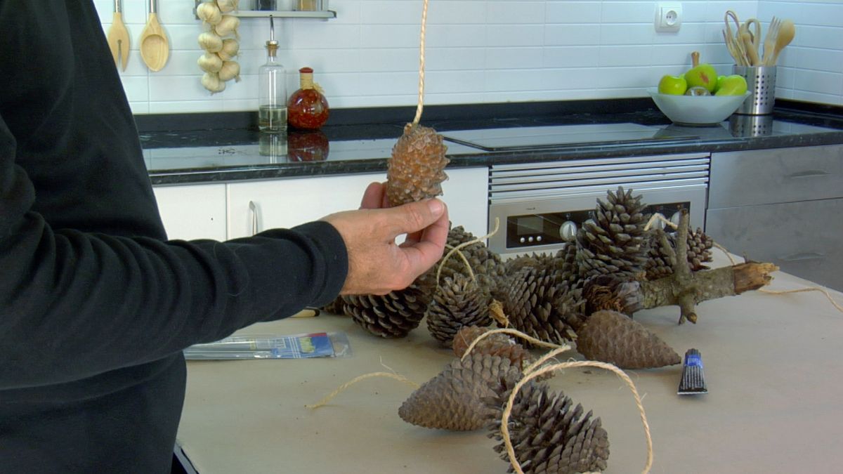 Hacer adornos navideños paso 3