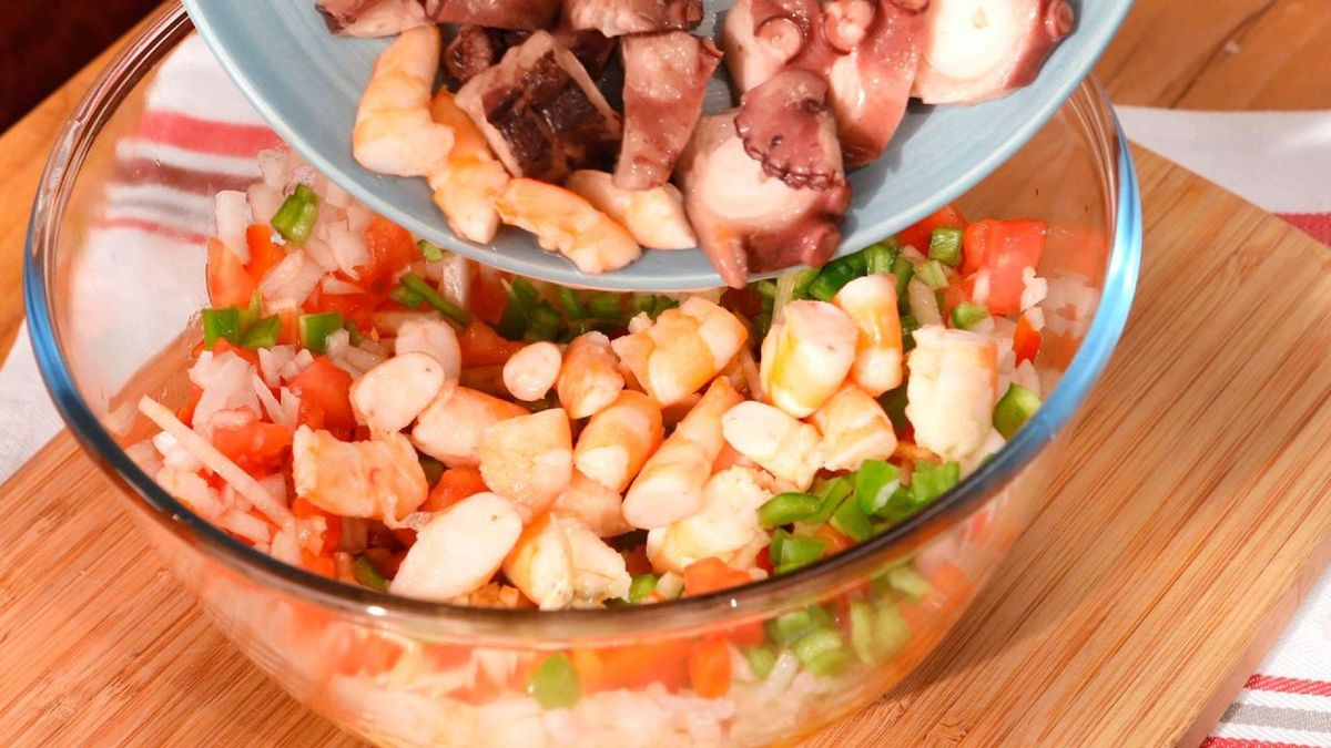 Salpicón de pulpo   Paso 5