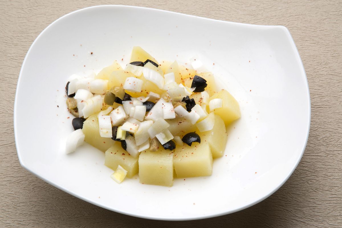 6027 2 Ensalada de patata, aceitunas y cebolleta xl