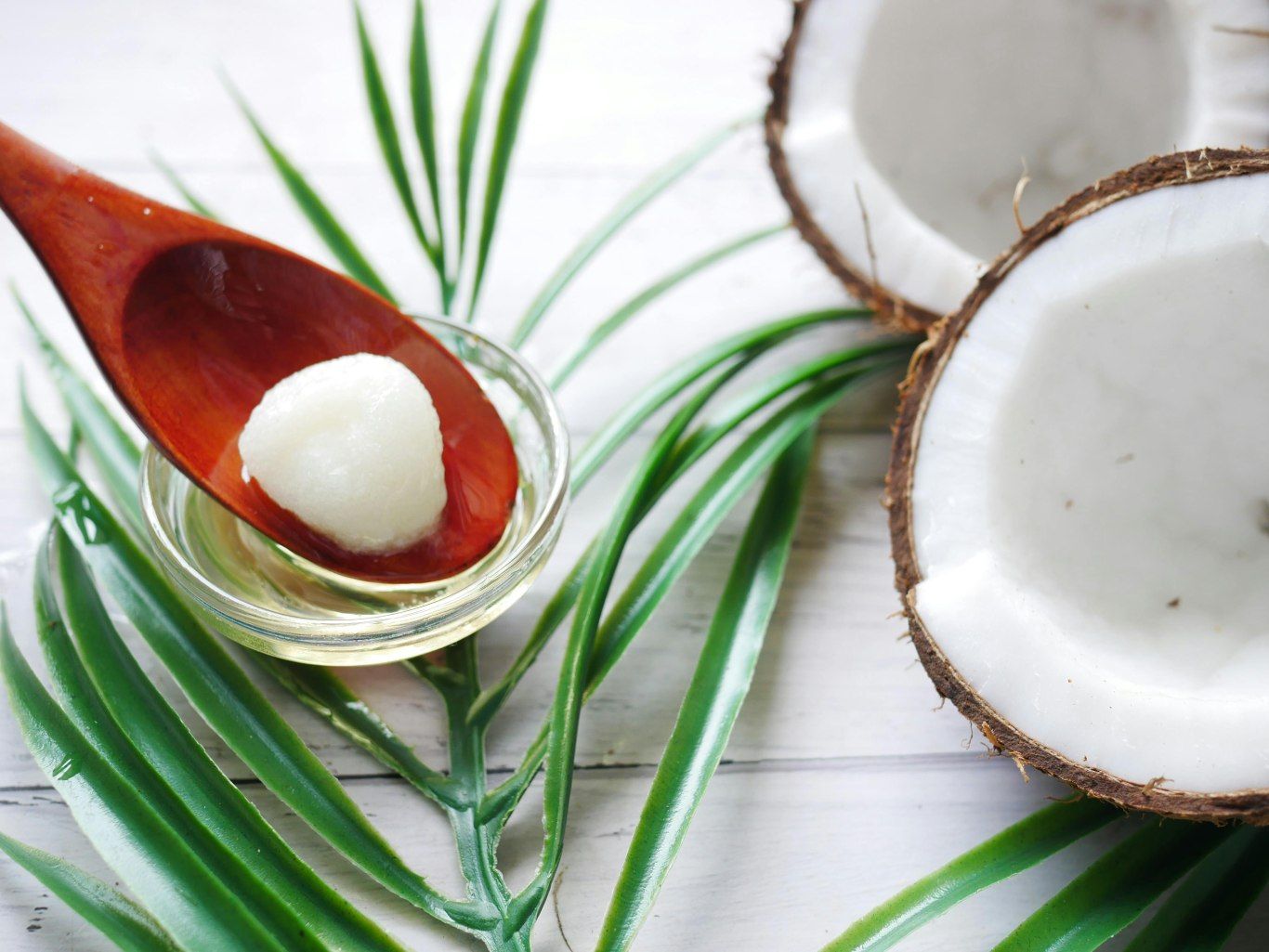 El aceite de coco tiene múltiples beneficios.