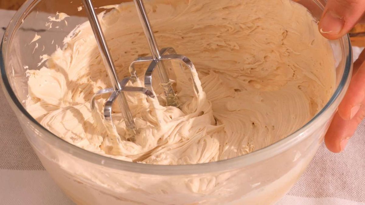 crema de turrón  paso 5