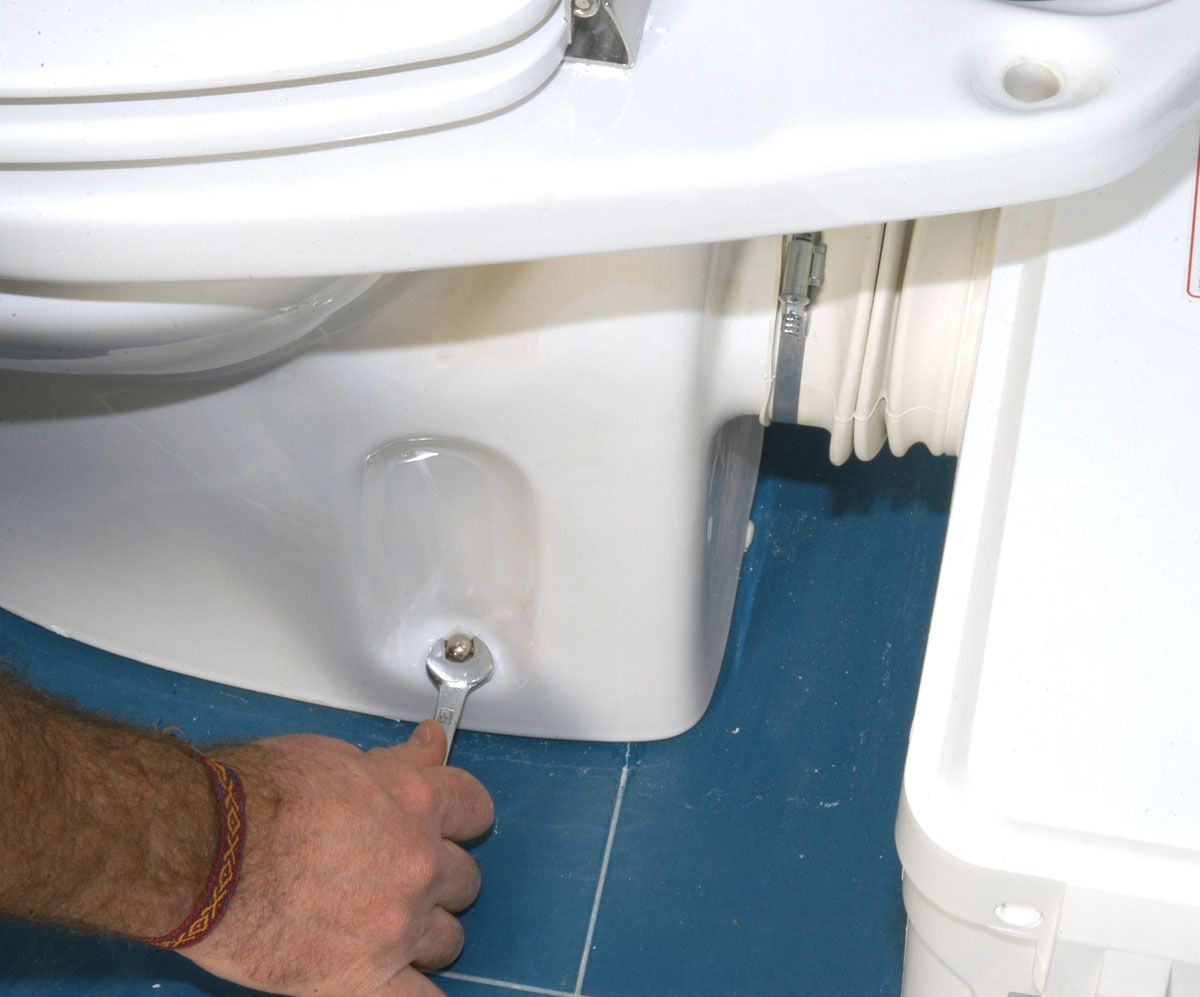 Como instalar un triturador sanitario paso 28