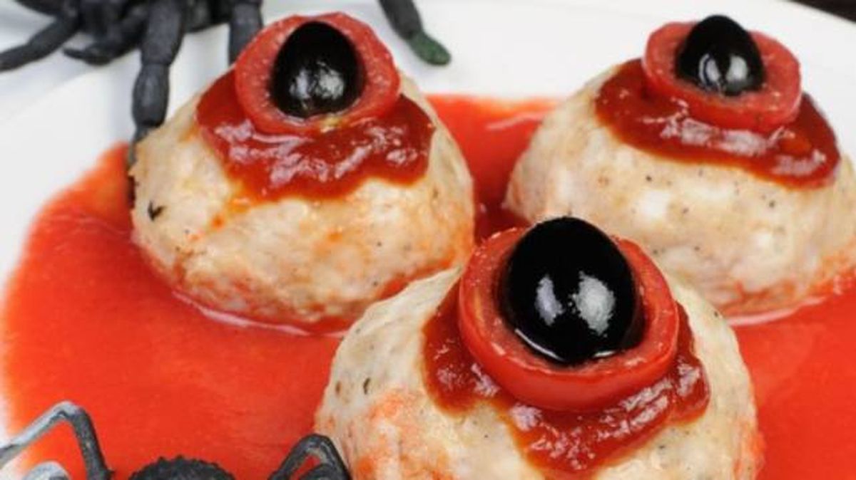 bolitas carne ojos halloween (1)