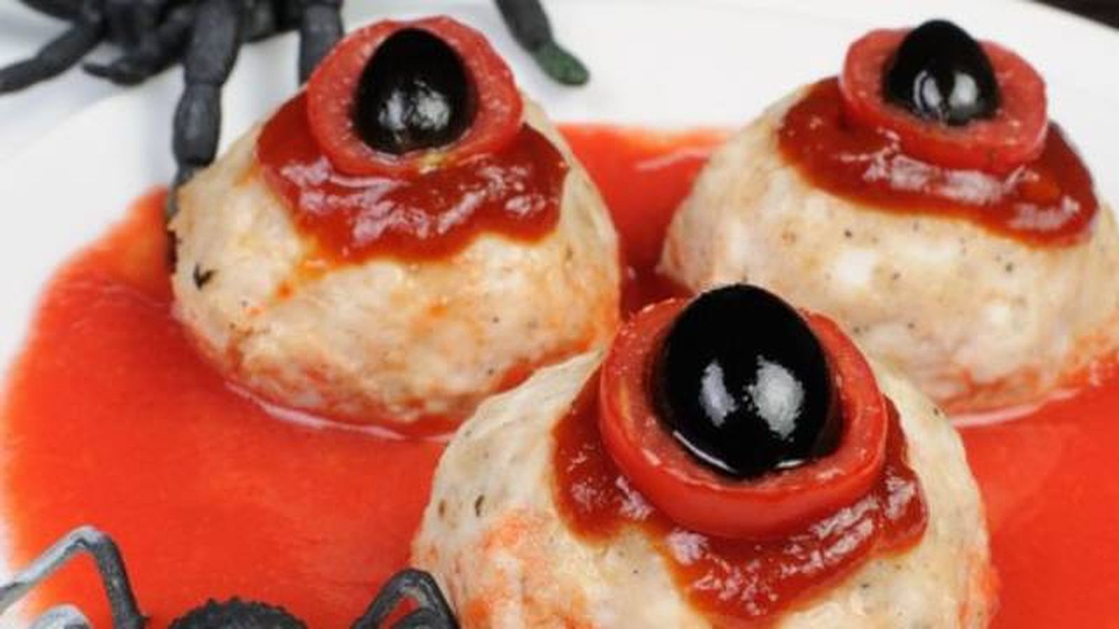 bolitas carne ojos halloween (1)