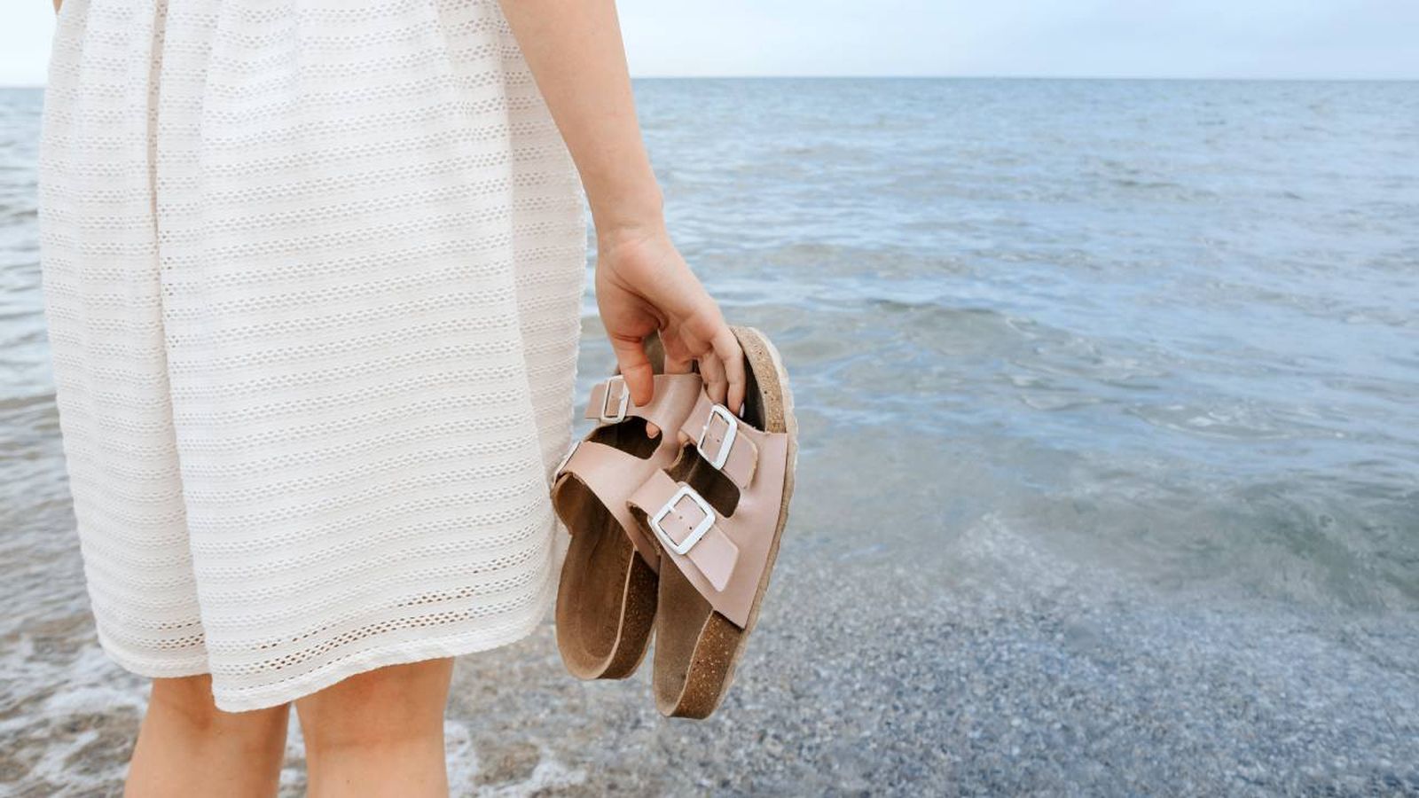 sandalias birkenstock playa 3 modelos comodos y versatiles para el verano