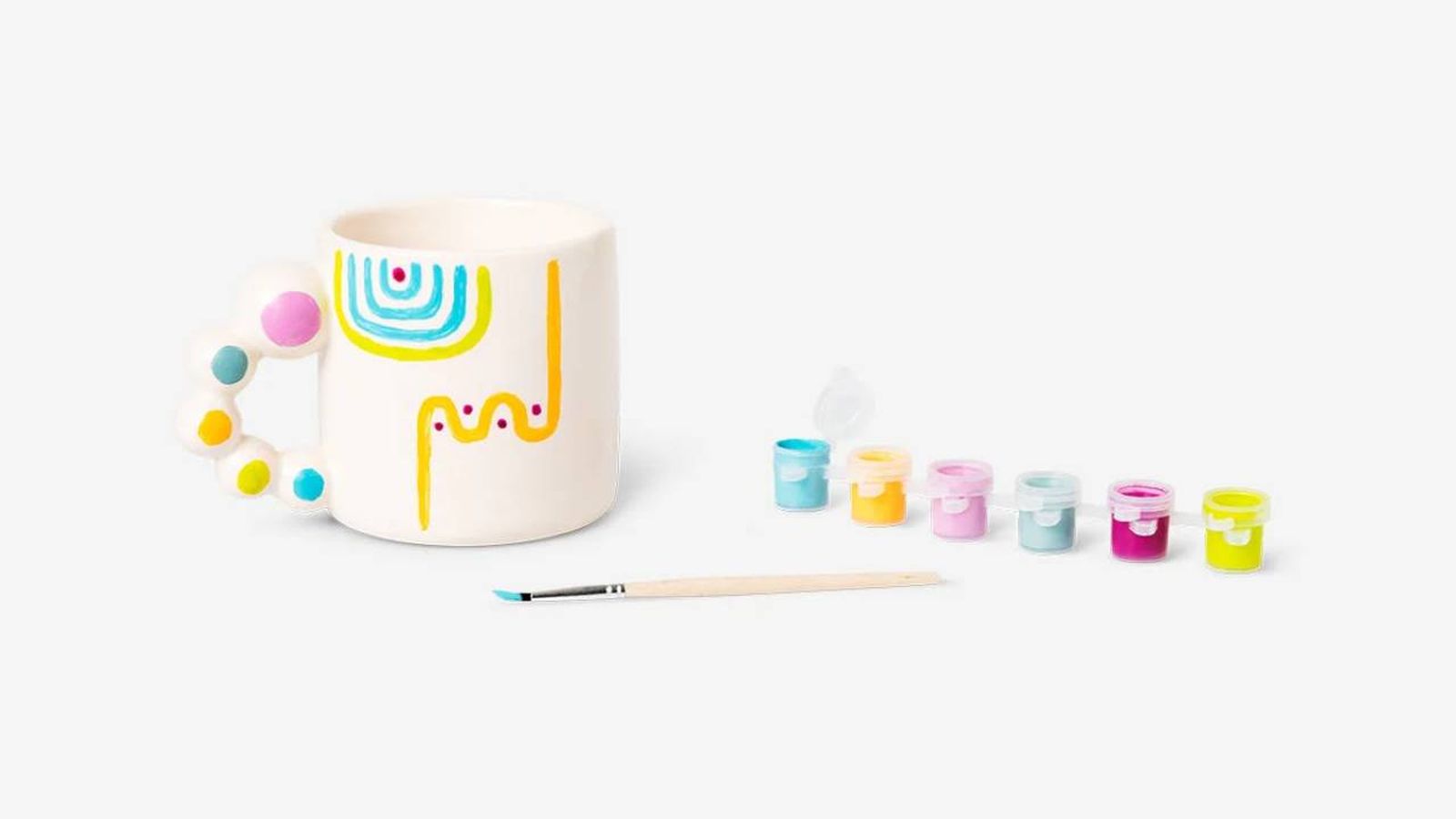 Taza para pintar con pintura de Flying Tiger. / Flying Tiger