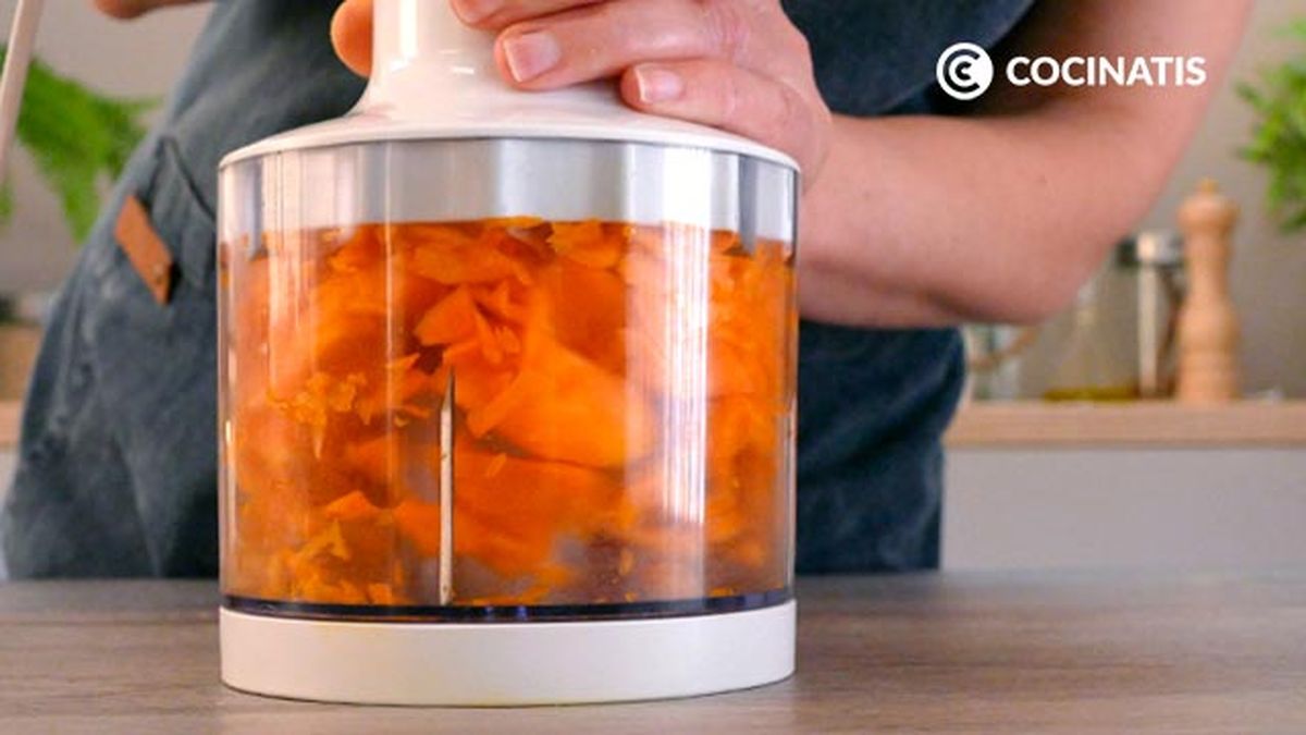 Receta de magdalenas de calabaza, chocolate y nueces  paso 1