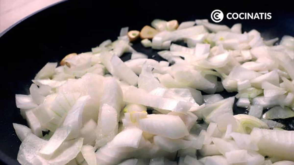 Receta de arroz pilaf con albahaca y nueces  paso 4