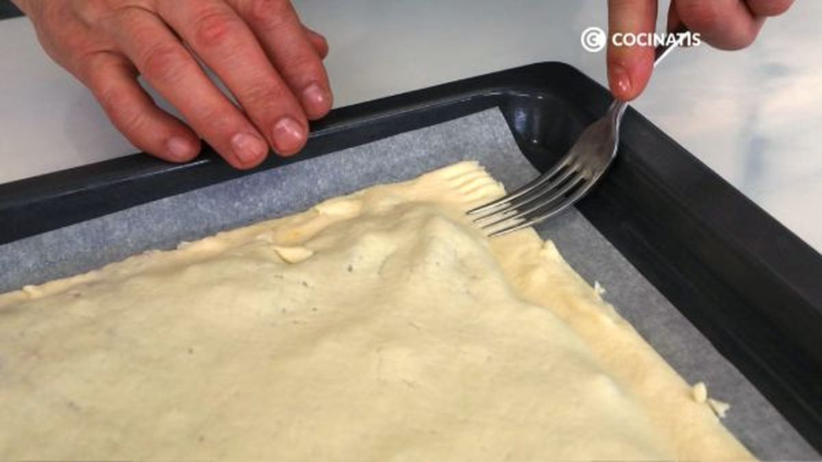 CTIS1073 receta empanada de carne paso 3